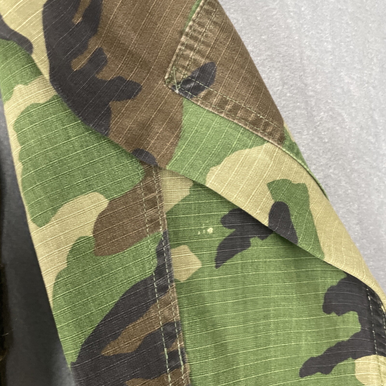 US Air Force Camo Sz Medium R Jacket Staff Sargent