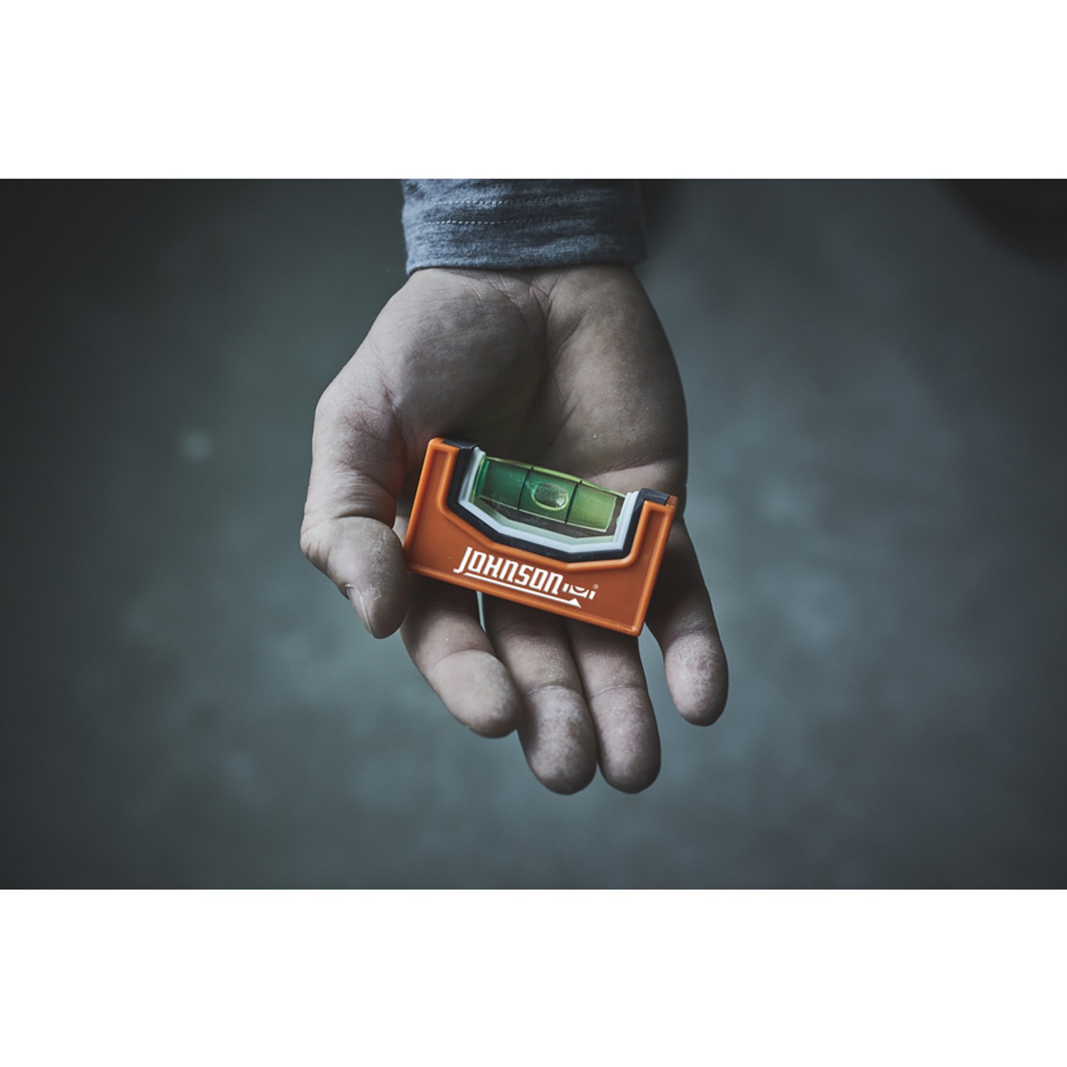 Johnson Level 1721p Magnetic Pocket Level