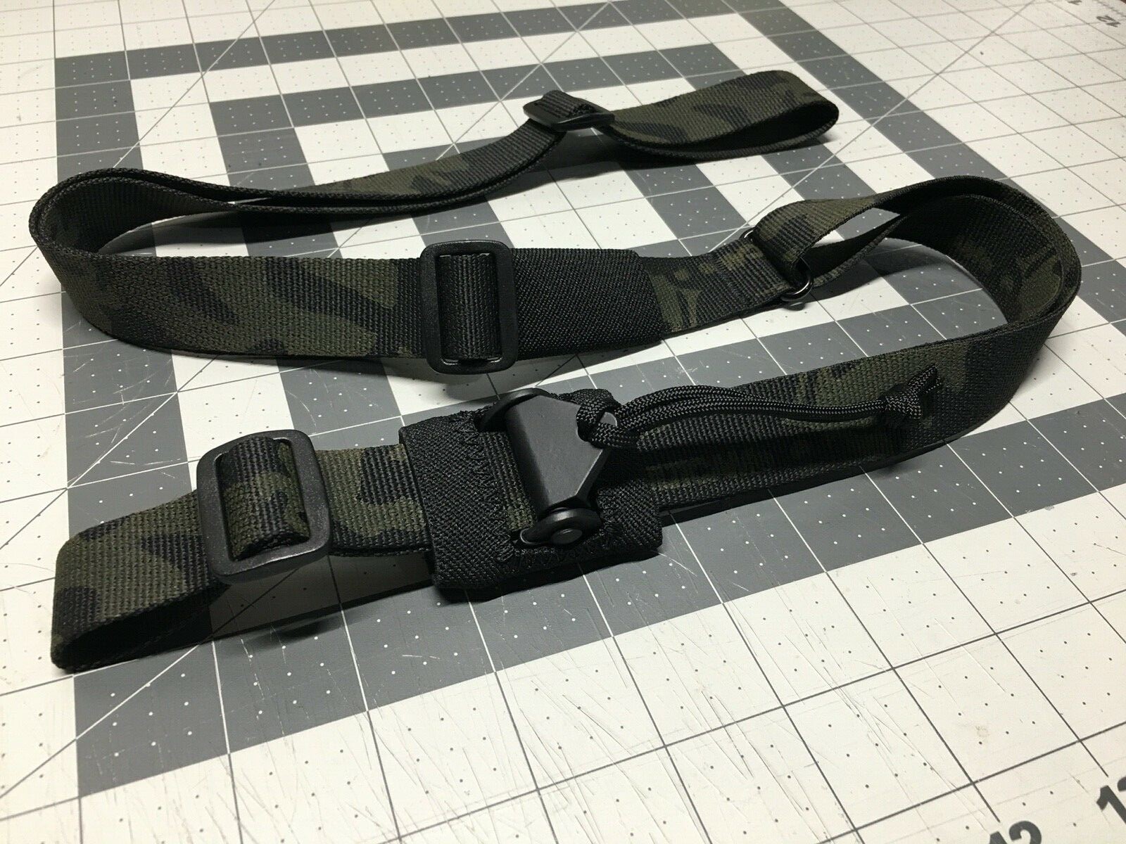 LIVESOUTSIDE MultiCam Black Sling Coyote Masks Tactical Camo Strap Quick Adjust