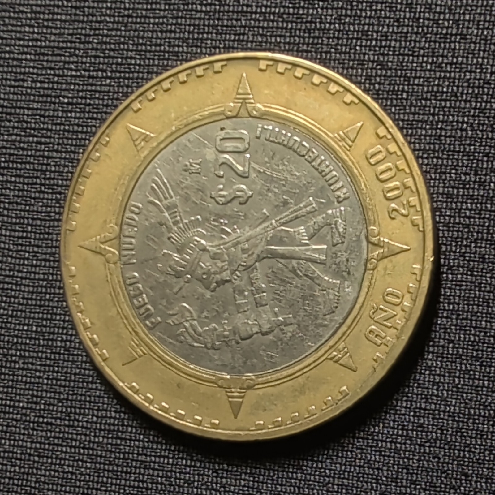 2000 20 Pesos Mexico , Fuego Nuevo, Xiuhtecuhtli Bi-Metallic