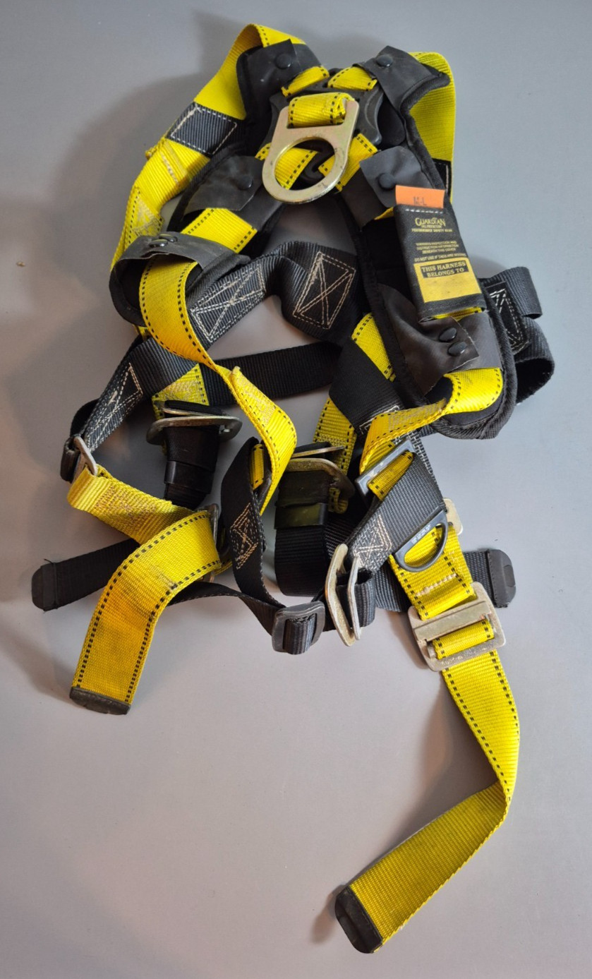 Guardian Fall Protection Roofing Safety Harness Medium Large Black Yellow