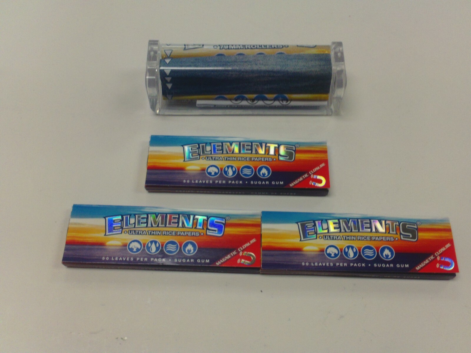 ELEMENTS CIGARETTE PAPER 1 1/4 WIDE 150 COUNT / ELEMENTS 79MM CIGARETTE ROLLER