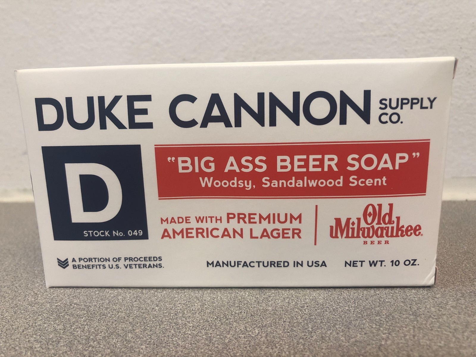 Duke Cannon 01BEER1 Old Milwaukee Beer Scent Scent Bar Soap 10 oz