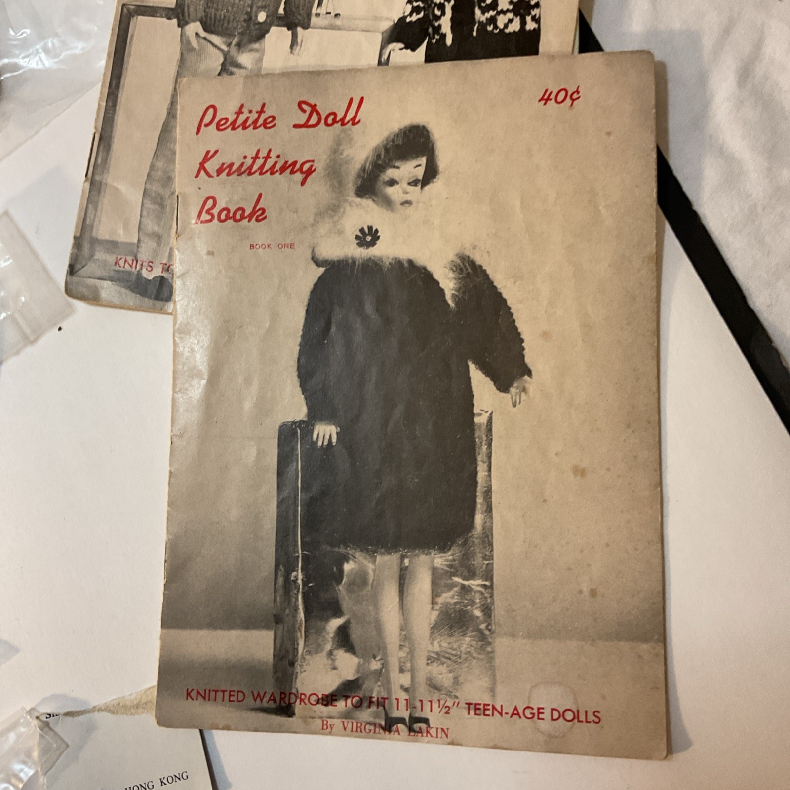 Misc. VTG Sewing Items Lot Buttons, Snaps, Sequins, Barbie Clothes booklets