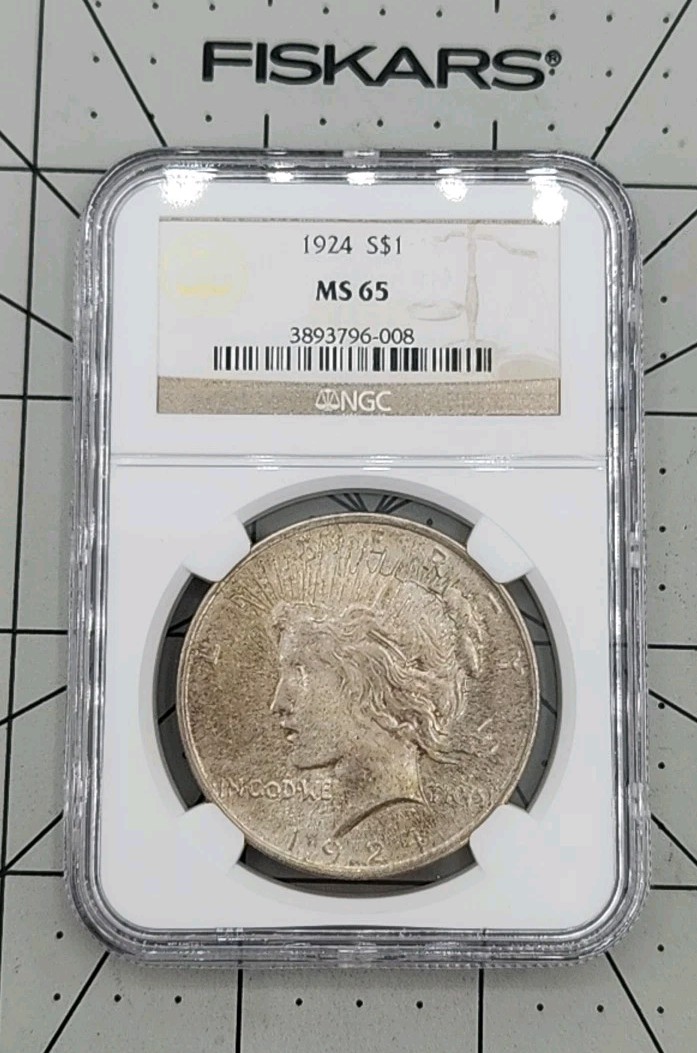 NGC 1924 MS-65 Peace Dollar