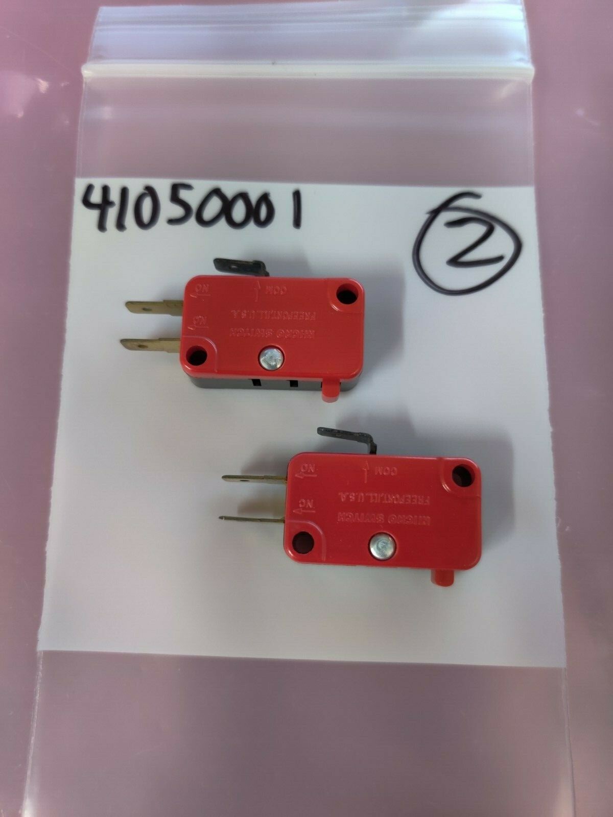Universal Instruments Switch #V3-1-D8 41050001 Pack Of 2