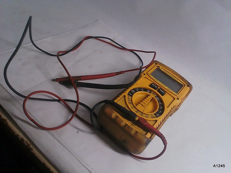 Thomas Instruments Model 109 Blasters Multimeter Intrinsically Safe Ohmmeter