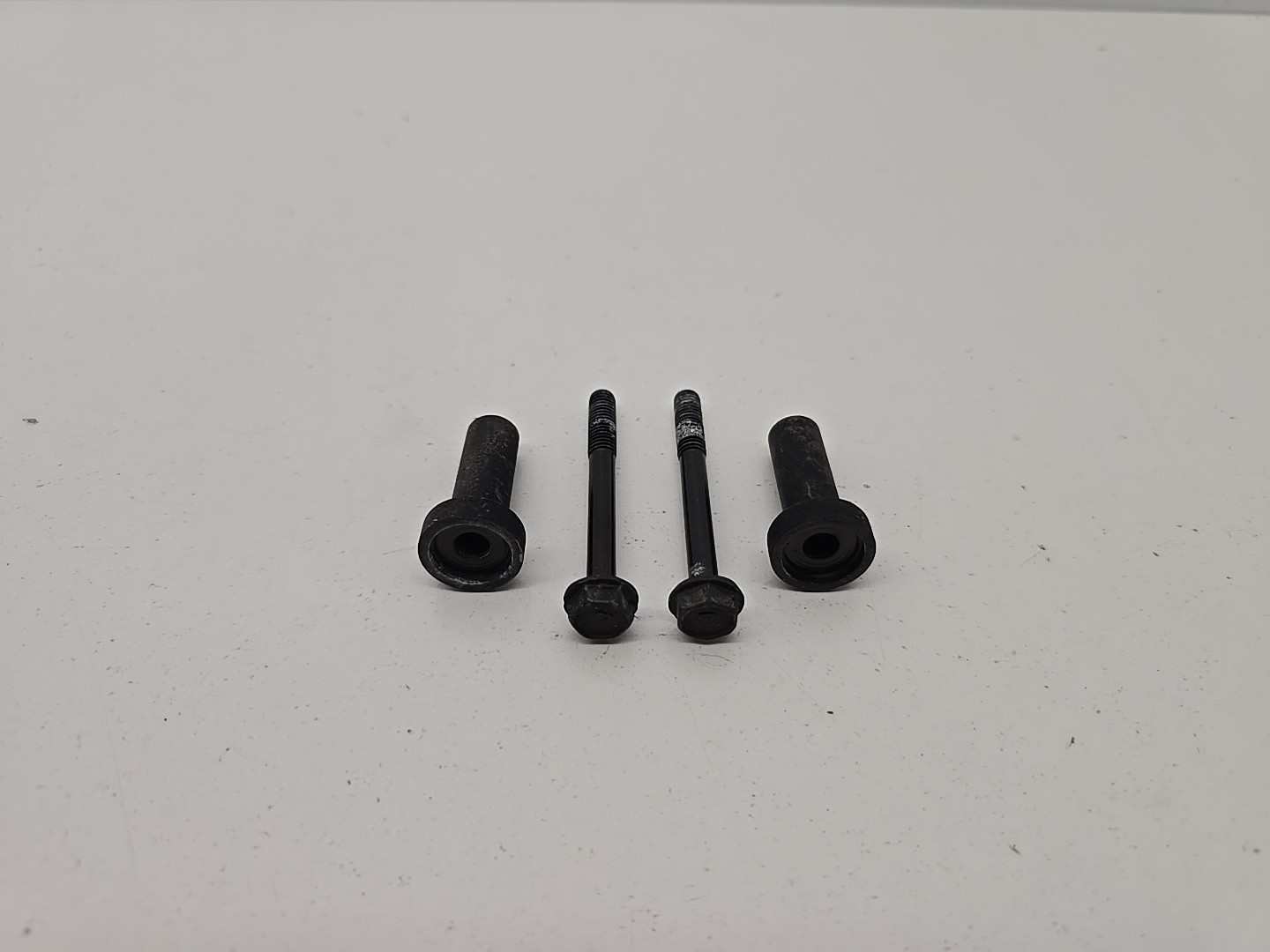 Kawasaki ZX-6R ZX600F Pillion Seat Lock Bolts 1995 - 1998