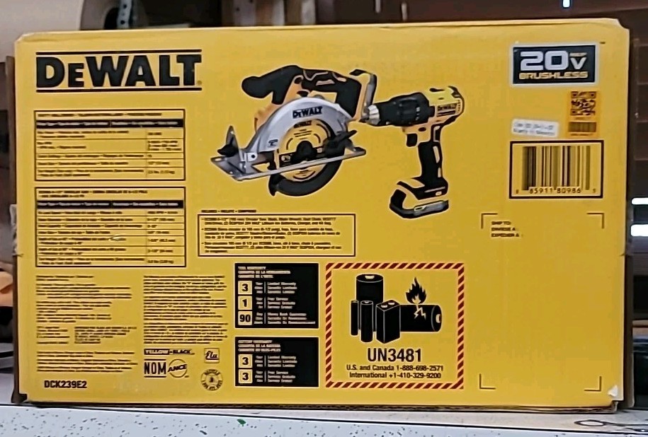 Dewalt DCK239E2 Brushless 2-Tool, 2-Battery Combo Kit POWERSTACK. NEW SEALED