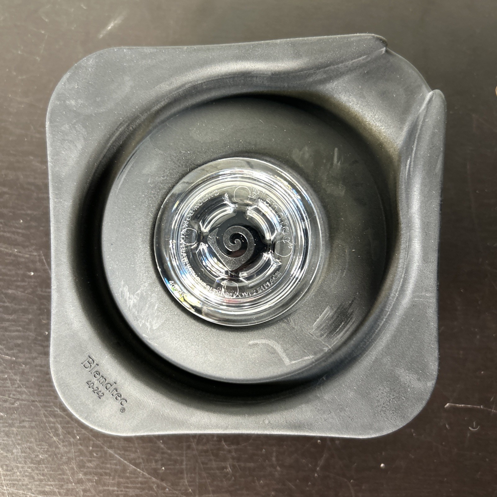 Blendtec Twister Jar Gripper Lid Black 40-242 Blender Part Replacement