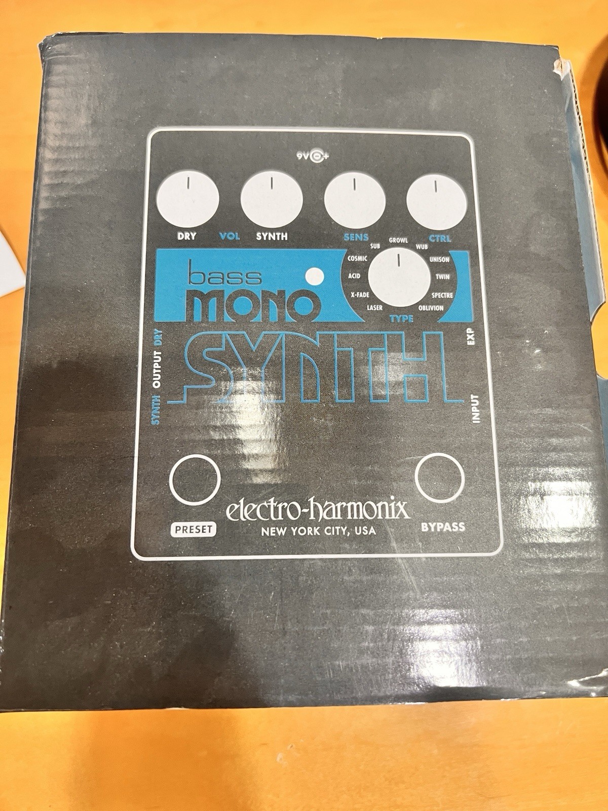 EUC Electro-Harmonix EHX Bass Mono Synth Synthesizer Guitar Pedal