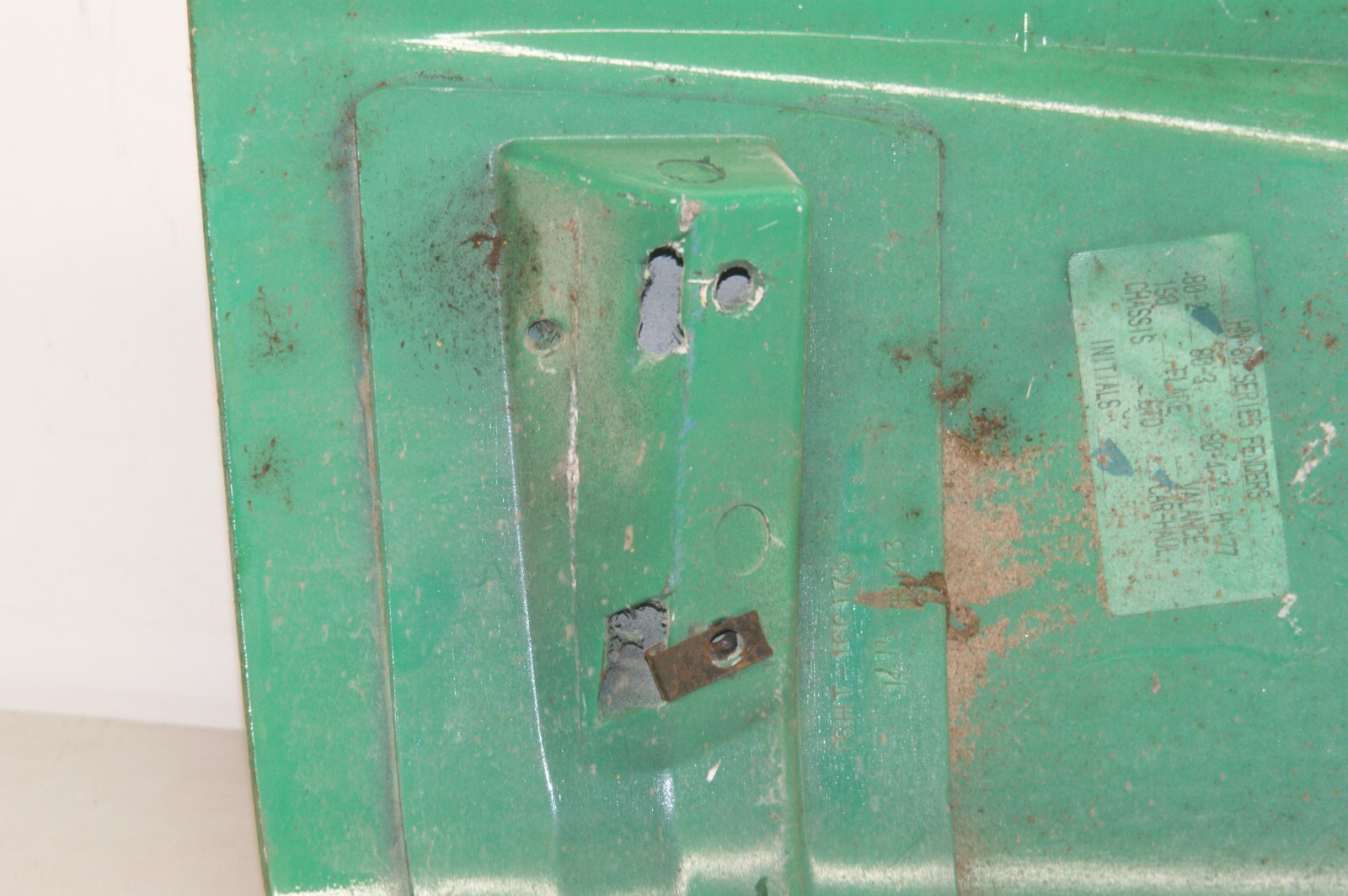 1999-2010 Ford/Sterling F6HT-16C175 Fender Extension Left Hand GREEN 8290