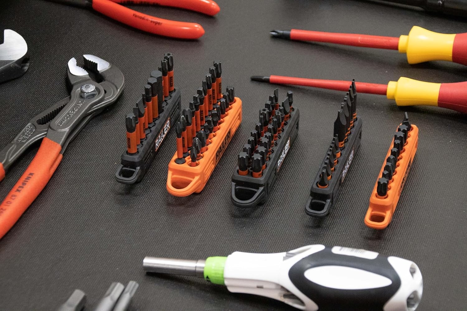 Screwdriver Bit Holder Storage Organizer – Railer 20-Hole Black
