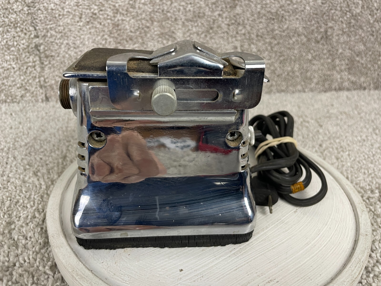Vintage Syncro Model 400 Electric Sharpener W/ Instruction Tested/Works