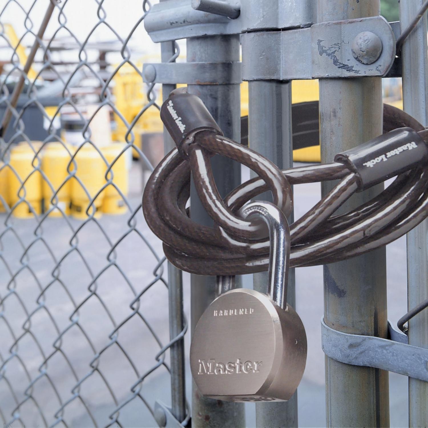 Master Lock 930DLHPF Solid Steel Body High Security Padlock 2-1/2 in.