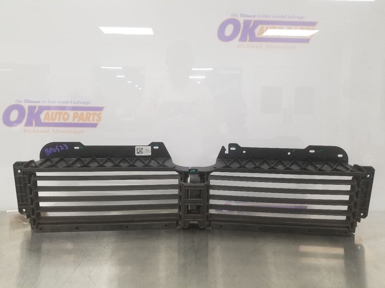 24 2024 BUICK ENVISION ST 2.0L AIR SHUTTER