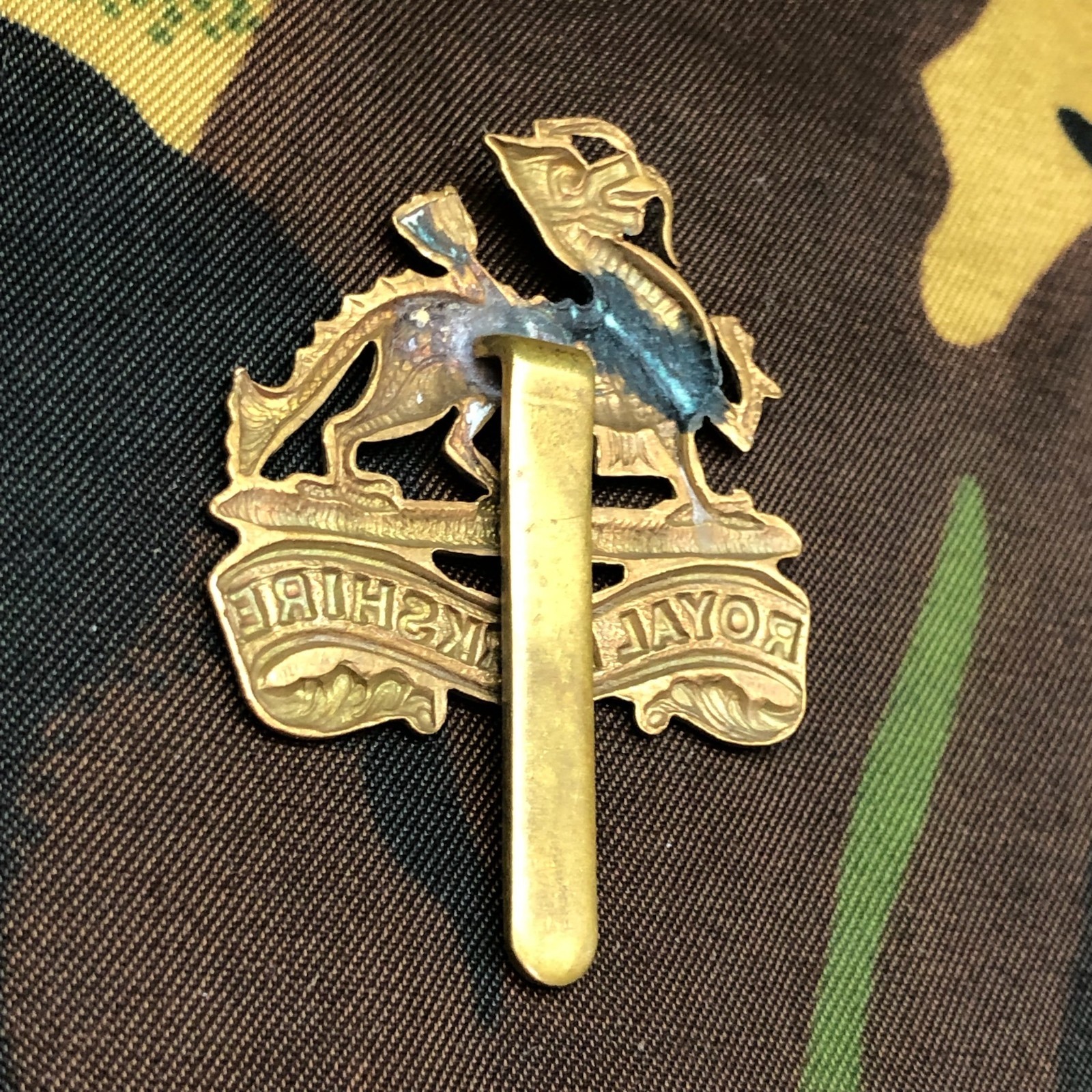 Royal Berkshire Regiment - Original WW2 British Army Cap Badge