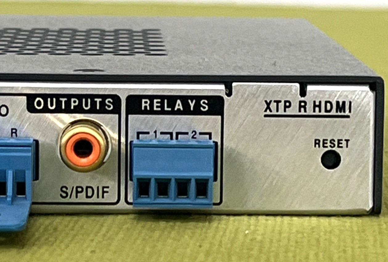 Extron Electronics XTP R HDMI New With Adapter 60-1043-13