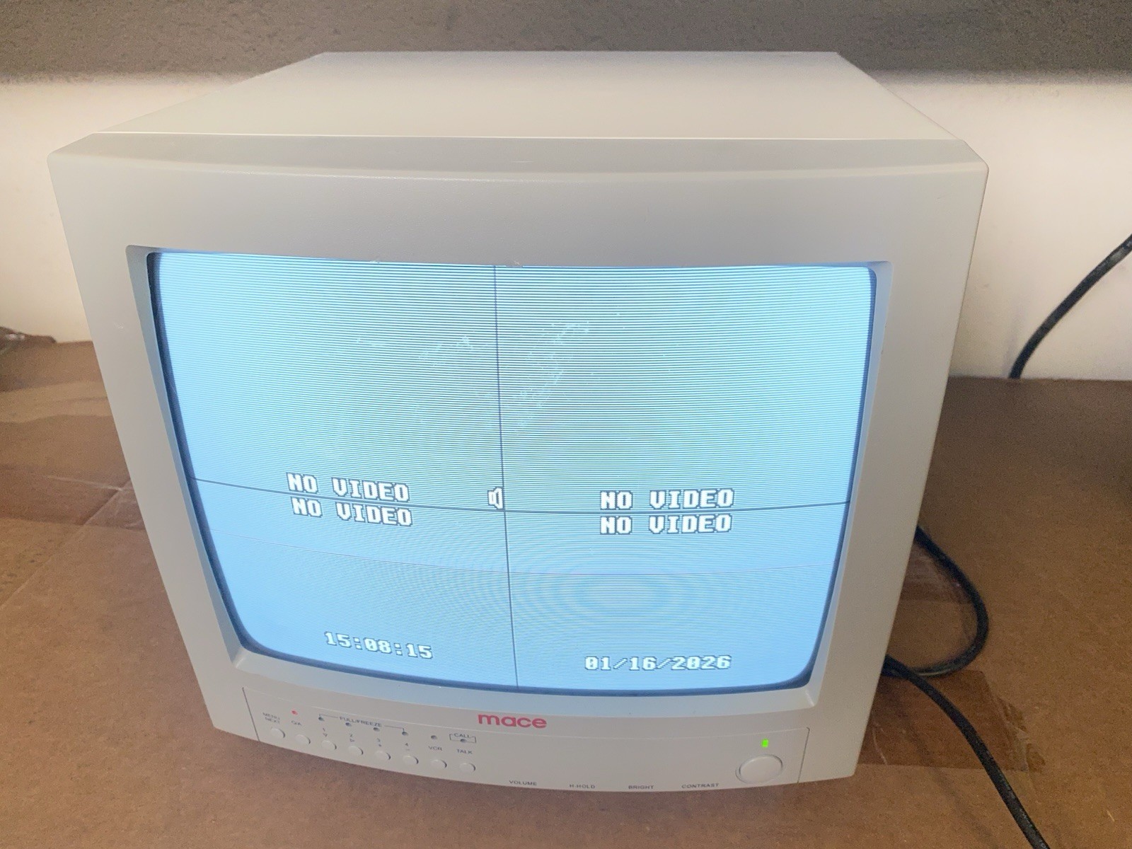 Genuine Mace M04140Q1 Surveillance 13” Video Monitor Manufactured 2007