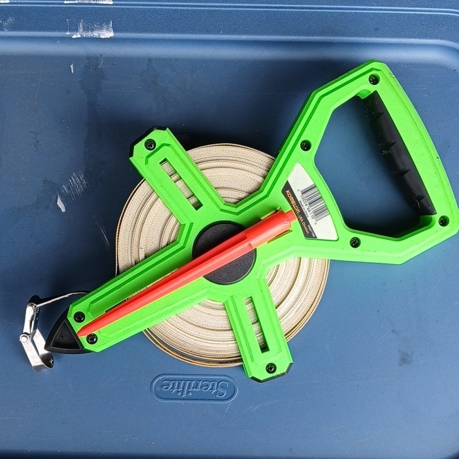 Komelon W6611IM Analog 100ft Tape Measure Reel, Green, UPC 650056661108, W6611IM