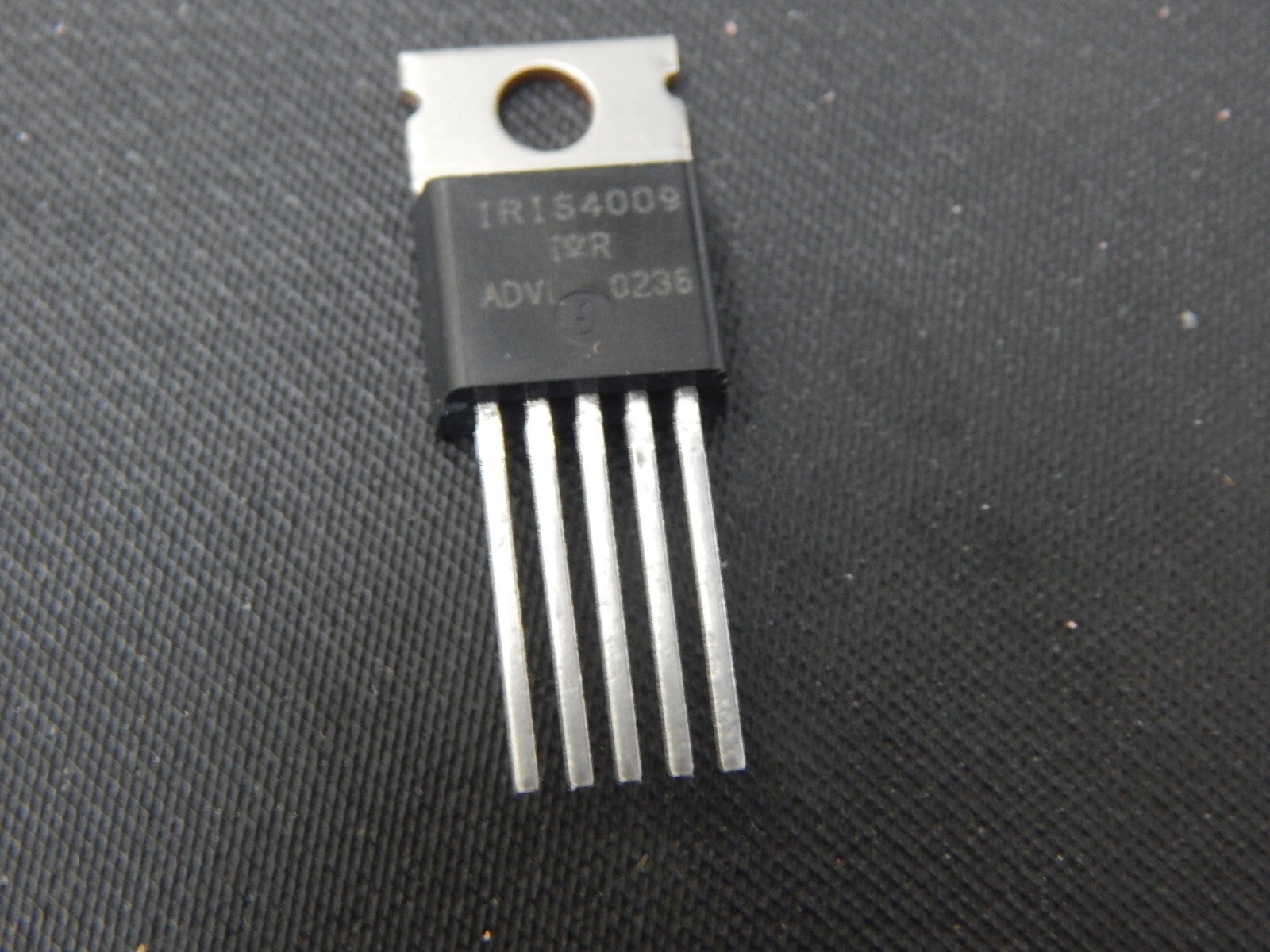 INTERNATIONAL RECTIFIER IR IRIS4009 INTEGRATED SWITCHER 5 PIN DIODE - FAST SHIP