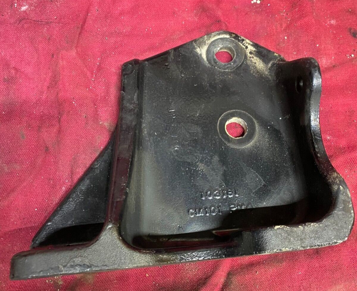KENWORTH CROSSMEMBER GUSSET,  BRACKET K140-2438  LEFT SIDE