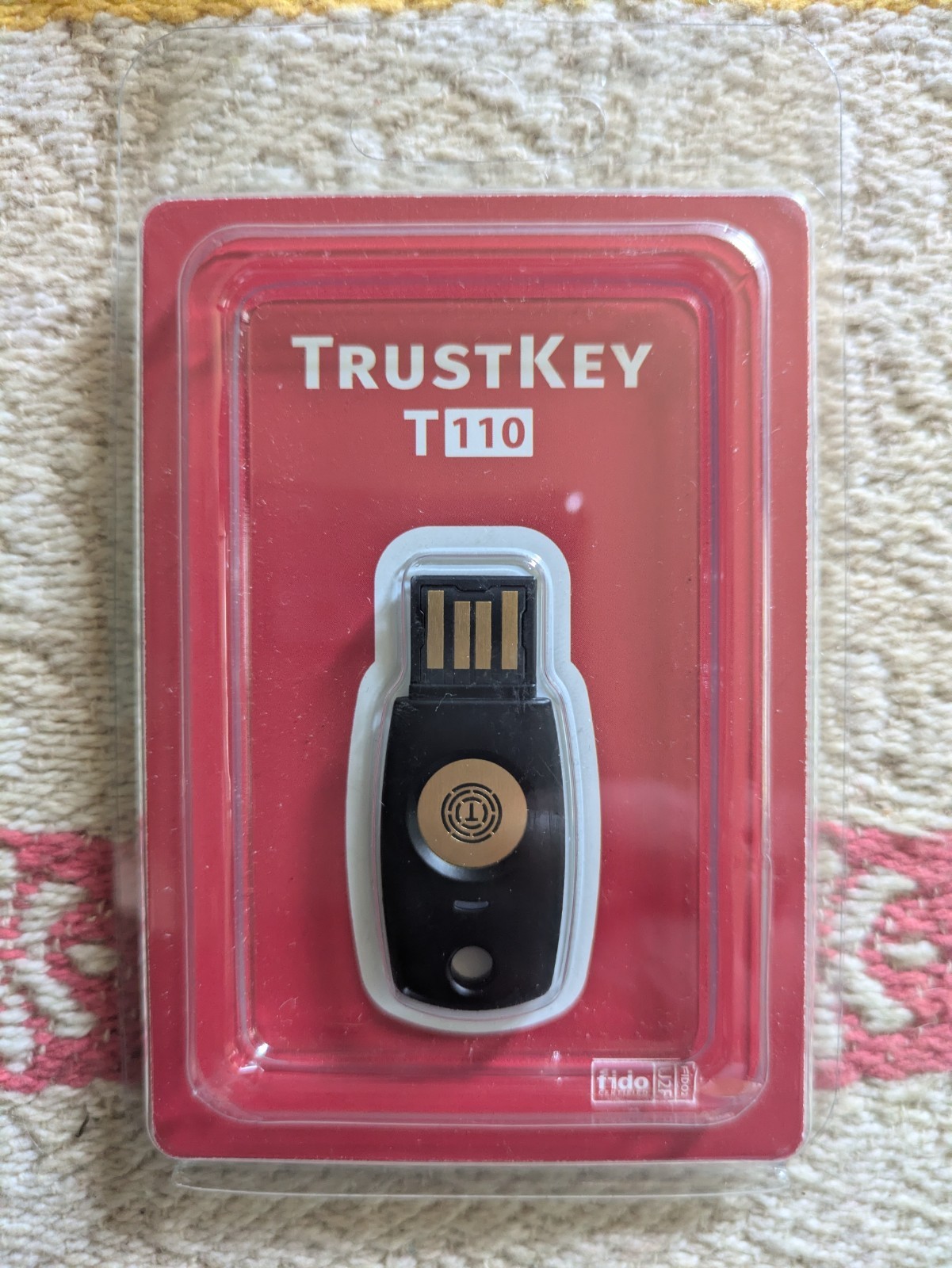 TrustKey T110 FIDO2 Security Key – USB Hardware Authentication Key