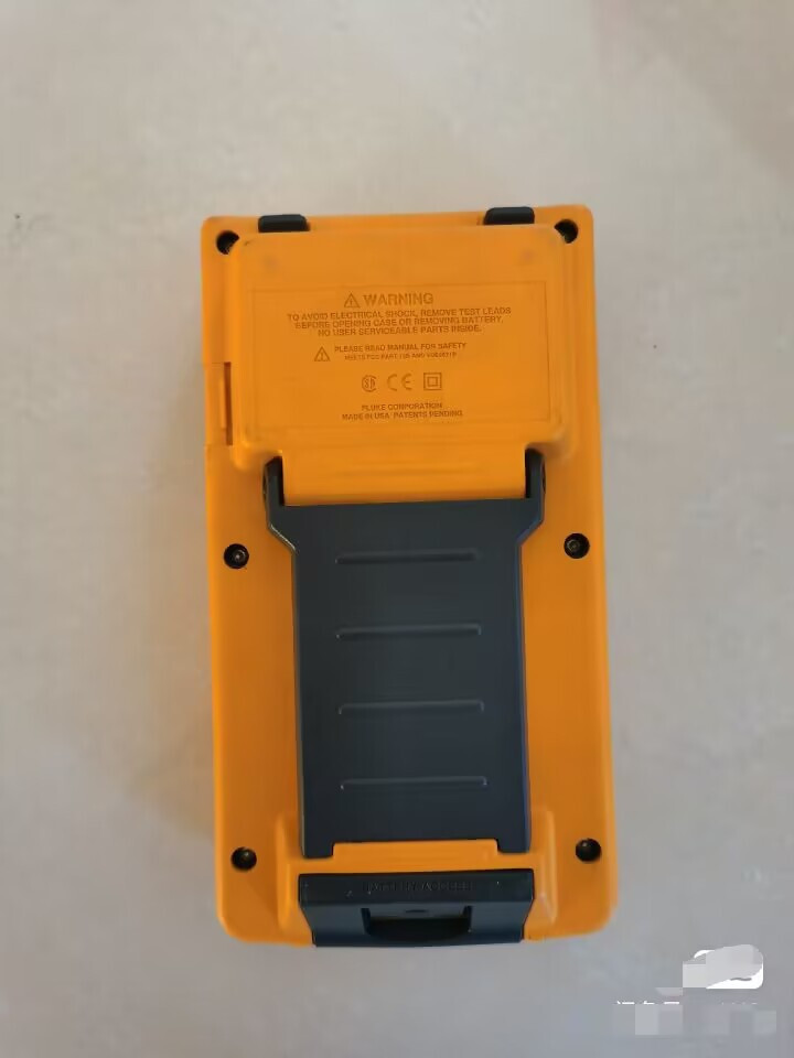 used Fluke 744 Documenting Multifunction Process Calibrator Without accessories