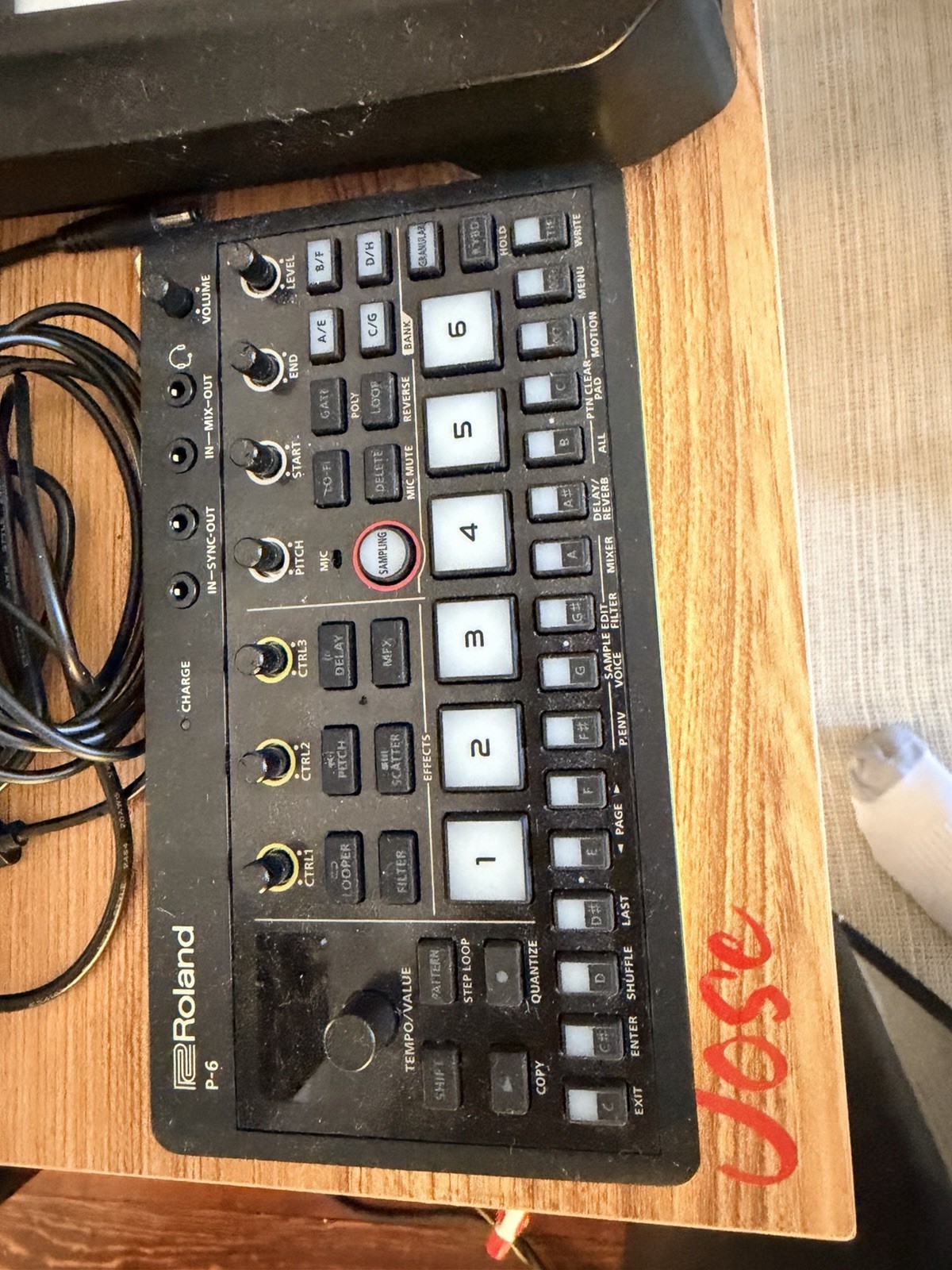 Roland P-6 Digital Handheld Synthesizer Sampler Sequencer USB MIDI I/O