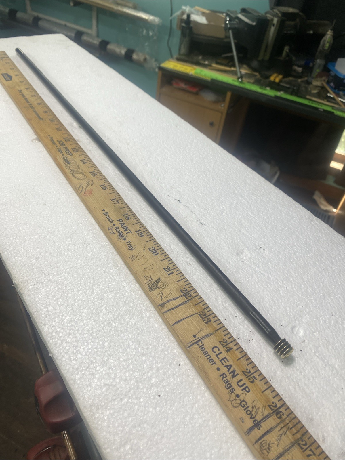 Fiberglass Ramrod 25 1/2" Long X 3/8" Diameter