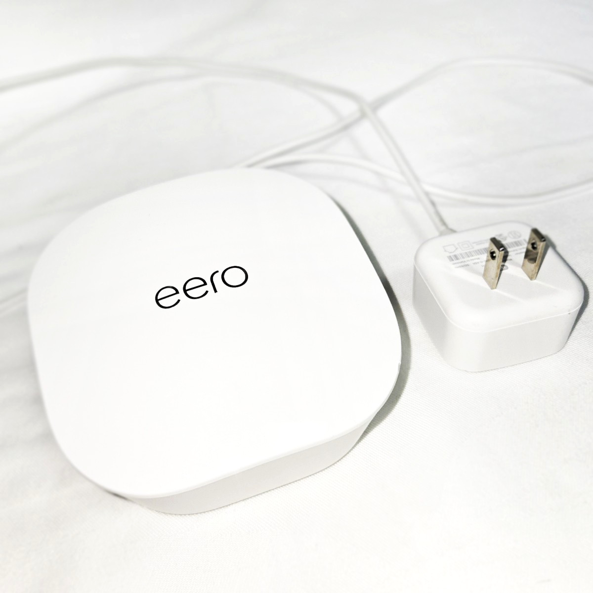 eero 1200Mbps 2 Ports Dual Band Mesh Router (J010111)