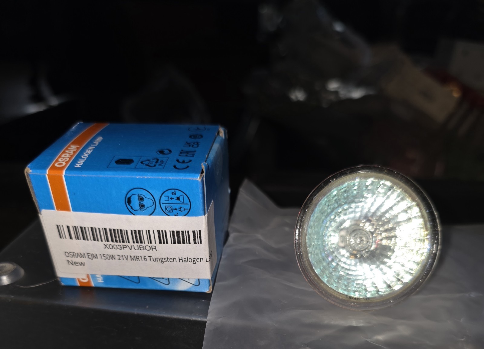 DentaLite FO Light Source, Comes W/ Extra Light, & Headlamp