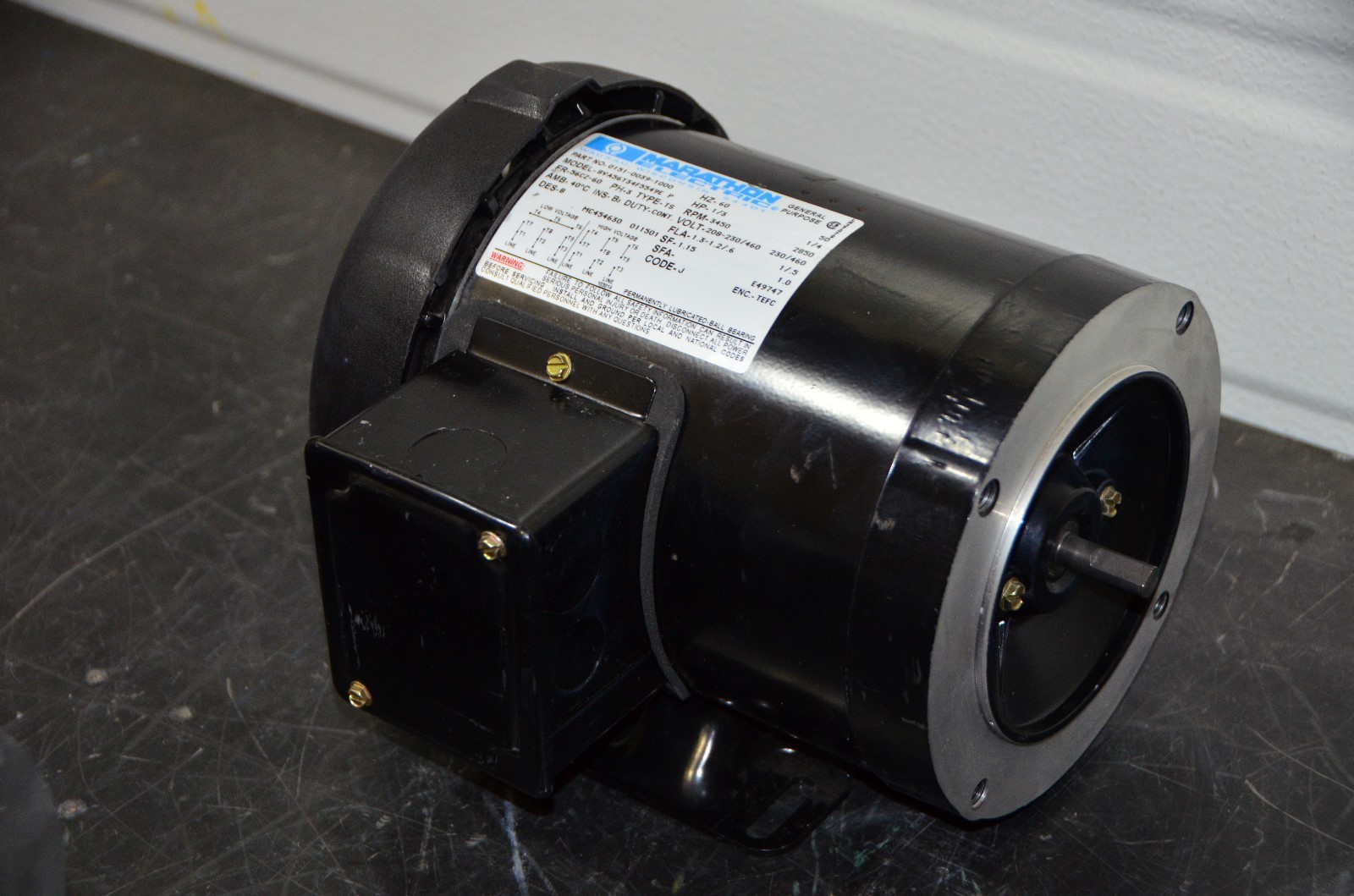 Marathon Electric 8VA56T34F5549E 60/50HZ 208-230/460V 56CZ-60 3PH 1/3 HP Motor