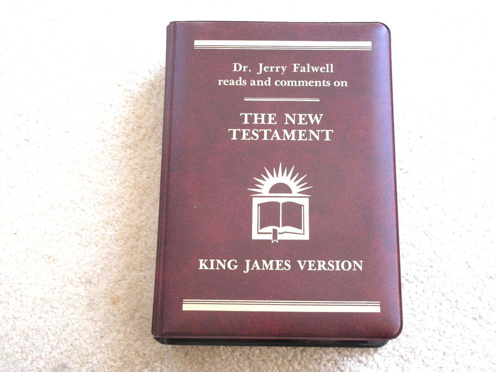 Jerry Falwell Bible Commentary The New Testament King James Version Cassettes