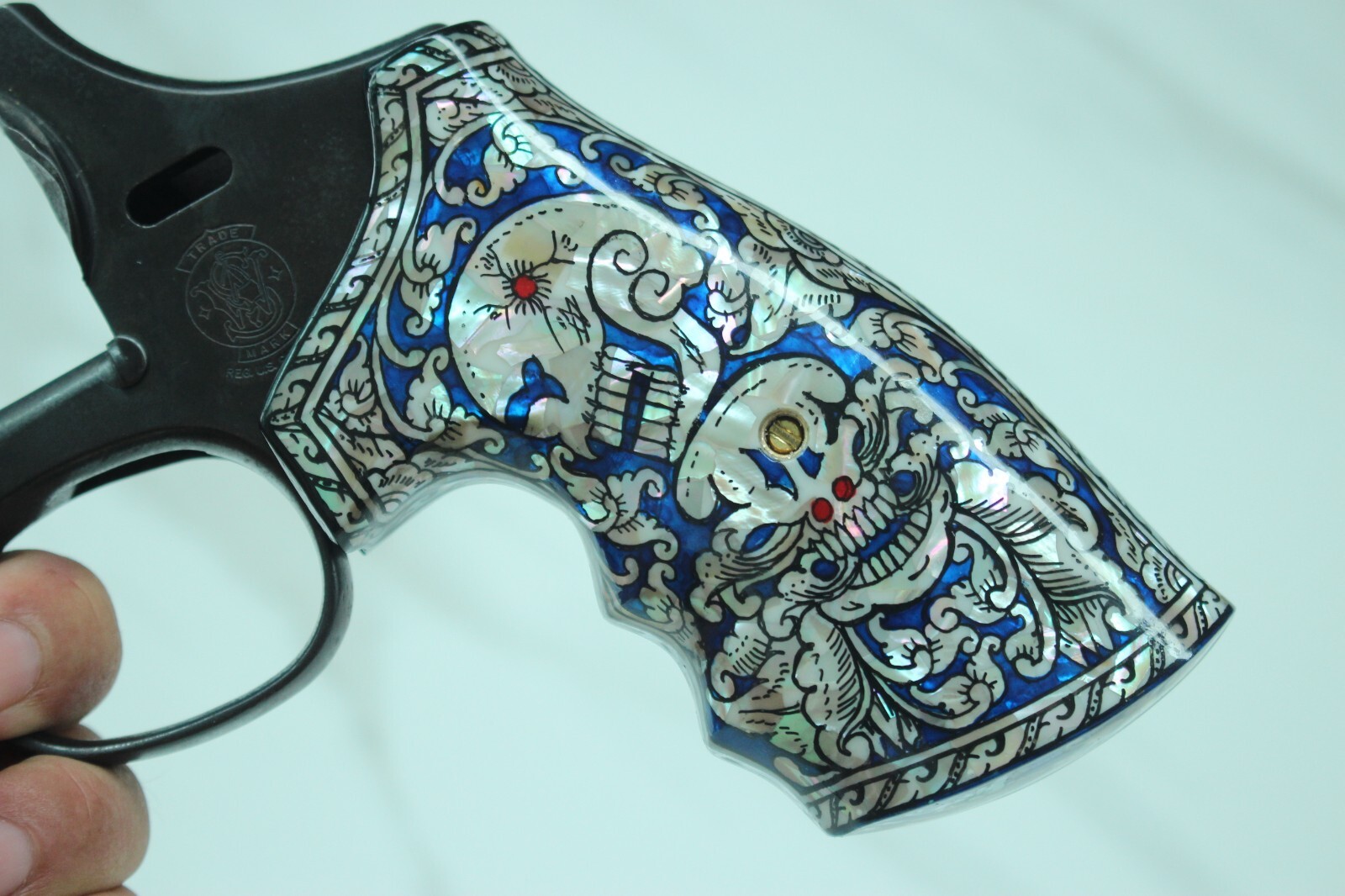 MOTHER OF PEARL GRIPS FOR S&W K, L FRAME SQ/RD BUTT BLUE SKULL ART VITOONMAKERS
