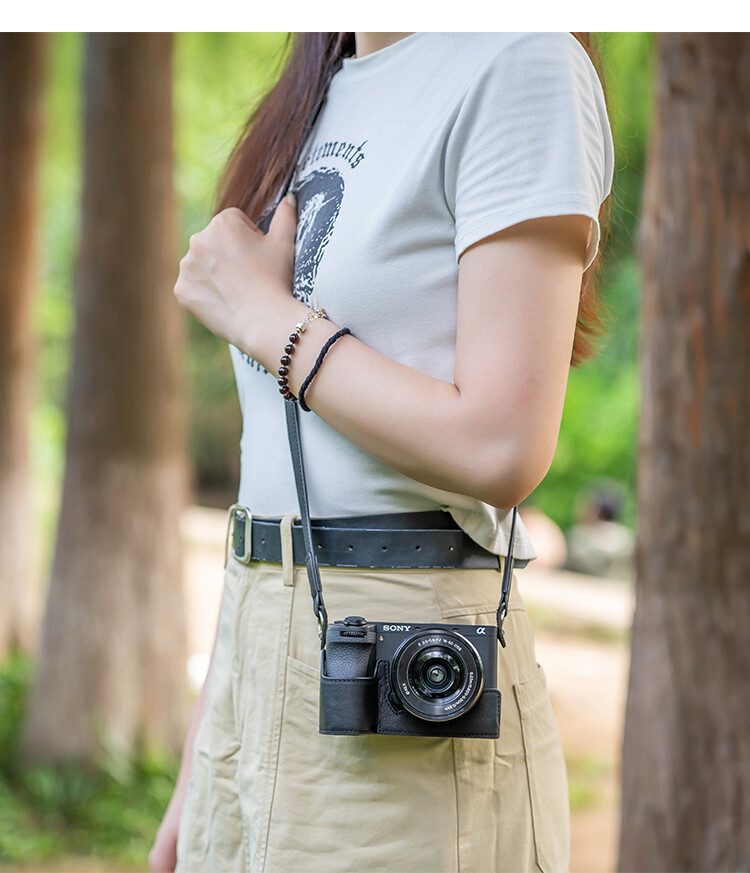 Genuine Leather Camera Half Case Cover for Sony a6700 Alpha 6700 Camera Suitcase