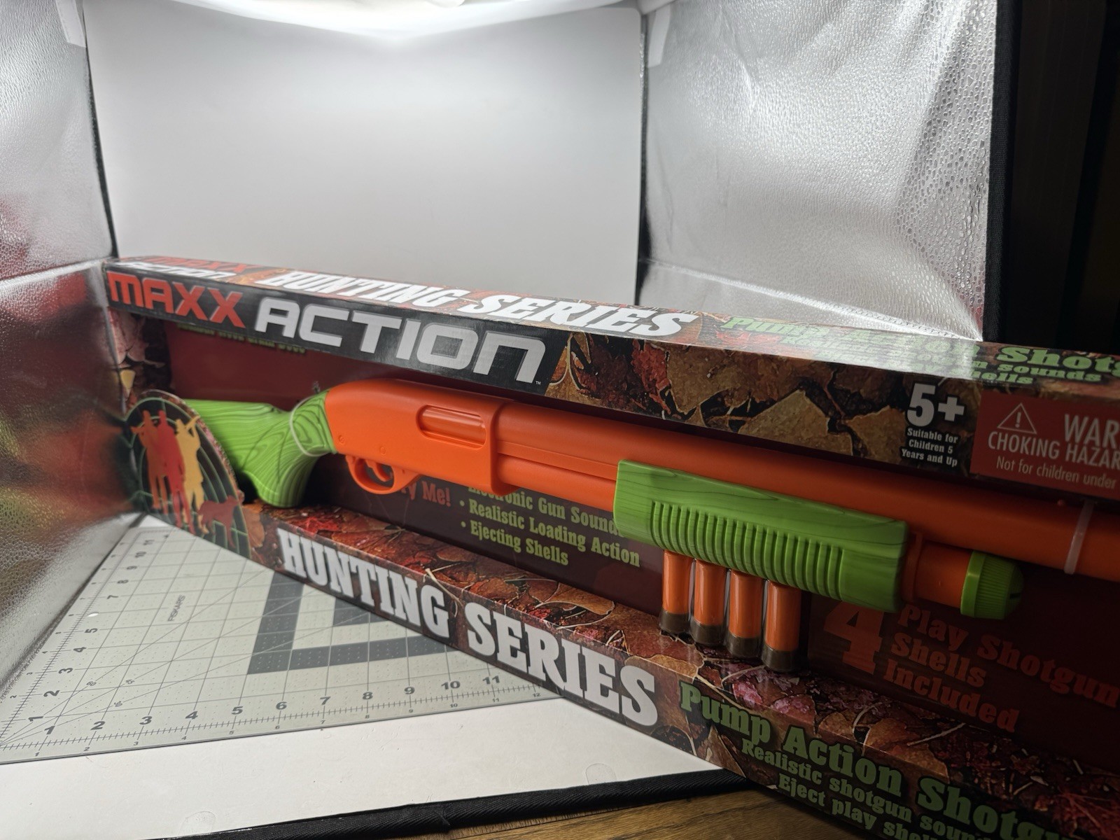 PUMP ACTION TOY GUN BY MAXXELL