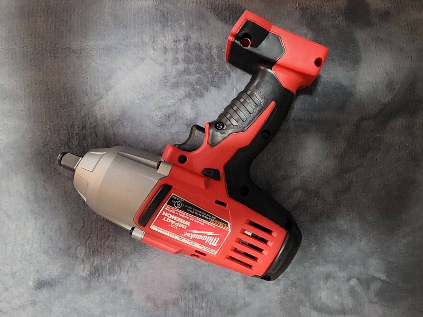 Milwaukee 2663-20 M18 1/2" High Torque Compact Impact Wrench with Friction Ring