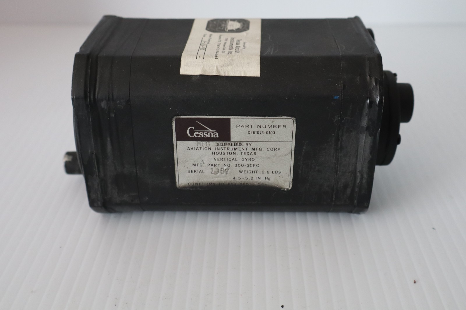 Cessna C661076-0103 Vertical Gyro 300-3CFC