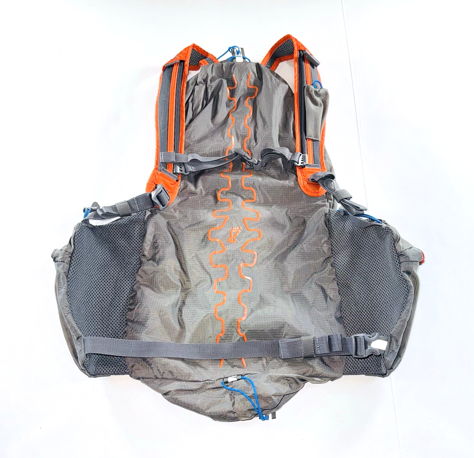 INOV8 Race Elite 24 Lightweight Hydration Pack - Gray & Orange - EUC