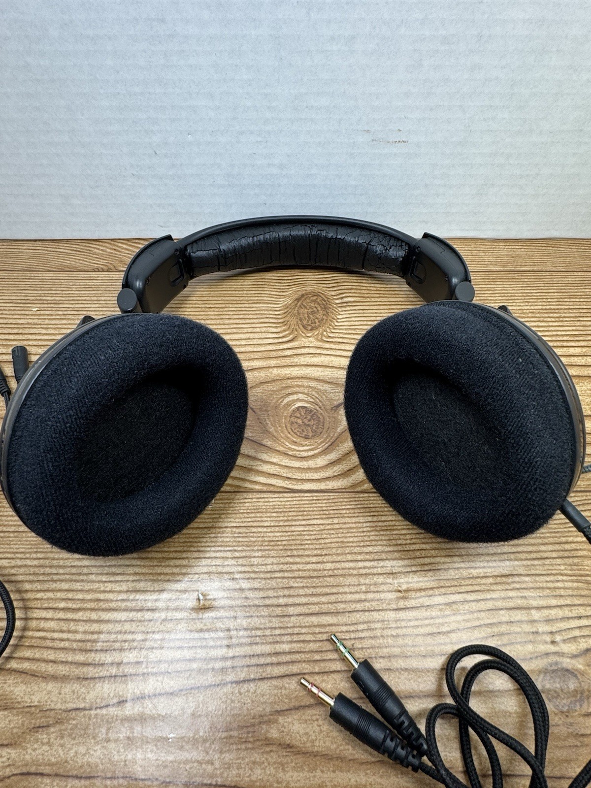 Alienware Gaming Headphones Wired with Microphone Genuine Original