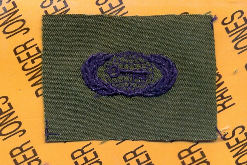 USAF Air Force Intelligence Qualification OD Green & Blue badge patch