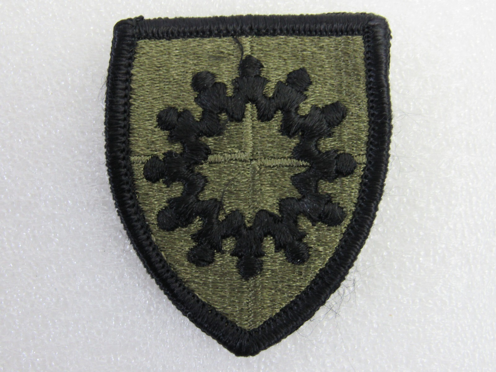 US Army 149th Armored Brigade Subdued Merrowed Edge Uniform Sew Shoulder Patch
