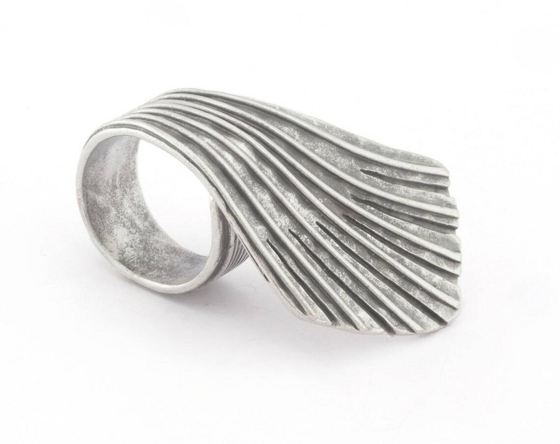 Leaf Hammered Ring Adjustable Antique Silver Plated Brass 7-9us inner size 4808