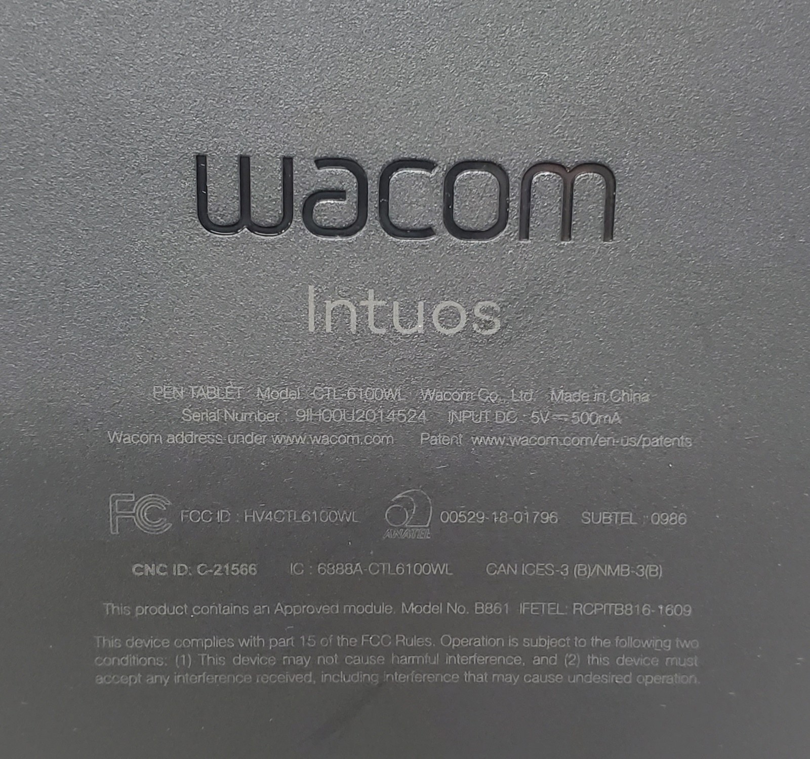 Wacom Intuos Medium Bluetooth Graphics Drawing Tablet Portable CTL6100WL w/ PEN
