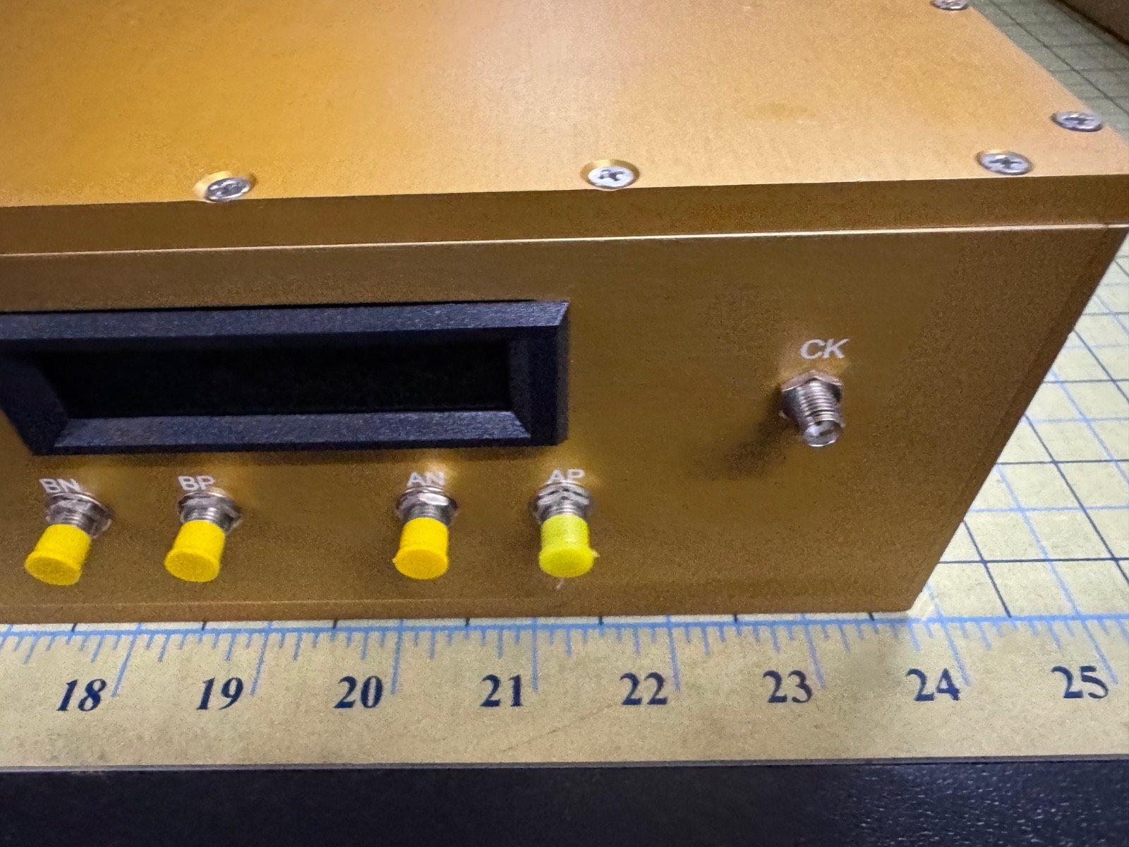 Euvis AWG472 ARBITRARY WAVEFORM GENERATOR