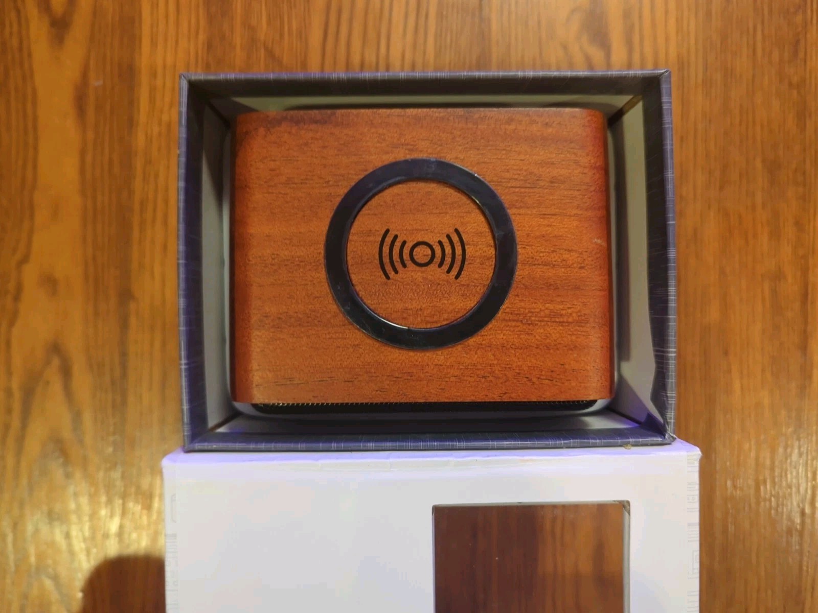 Leeds Wooden Speaker
