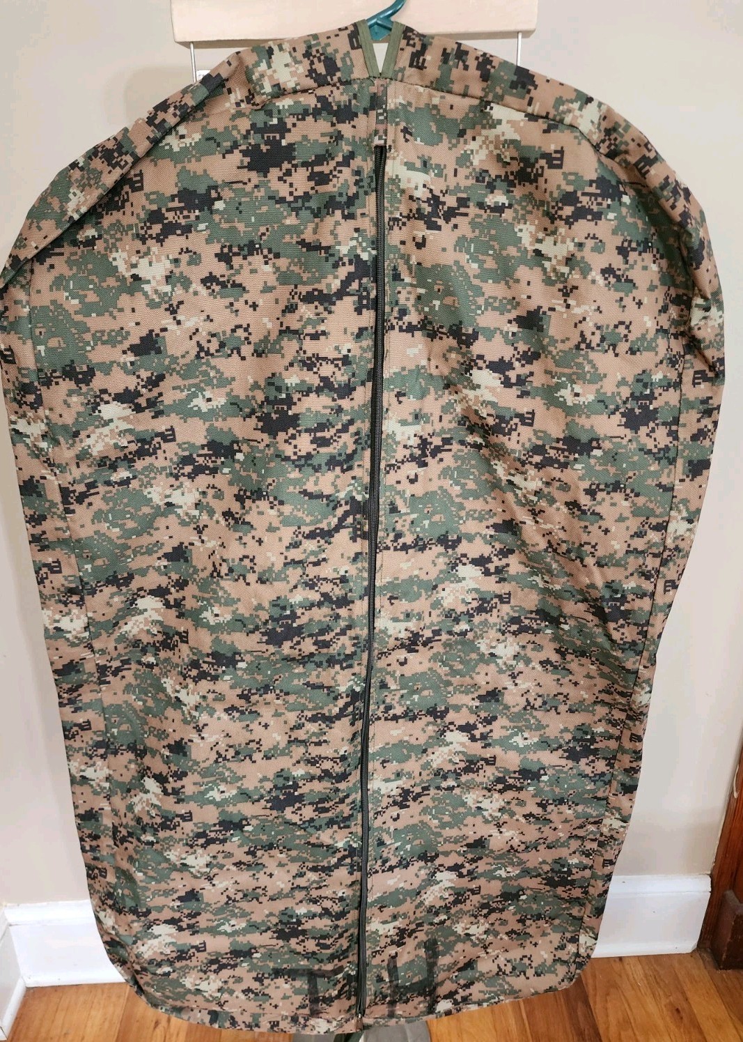 USMC US Marine Marpat Woodland Camo Travel Field Hanging Garment Bag Waterproof