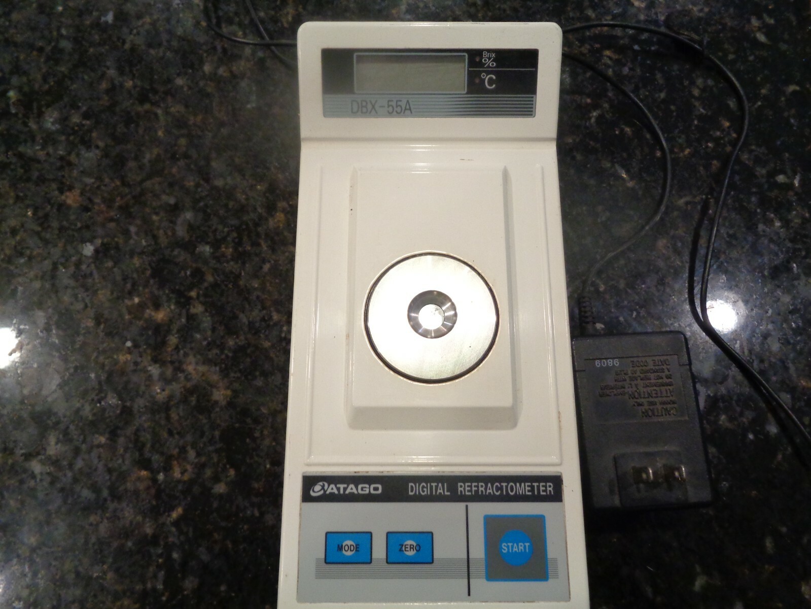 Atago  digital refractometer MODEL  DBX-55A USED