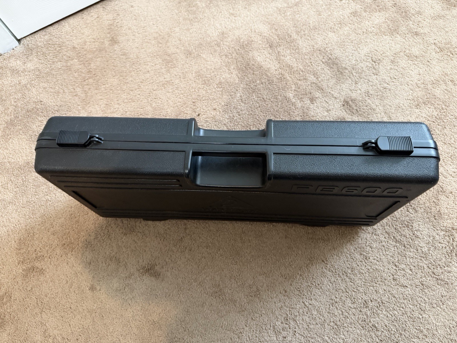 behringer pb600